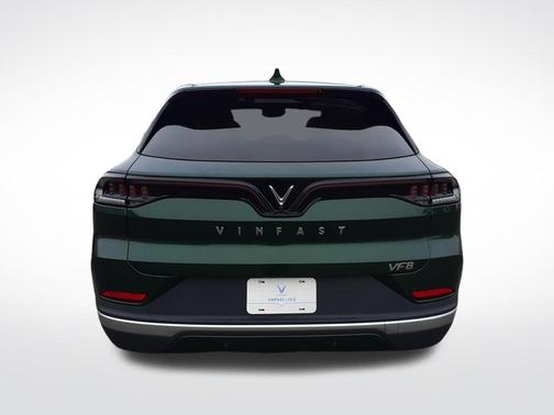 2023 VinFast VF 8 Plus