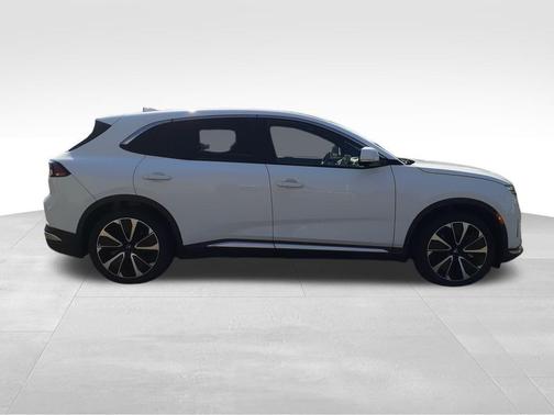 2023 VinFast VF 8 Plus