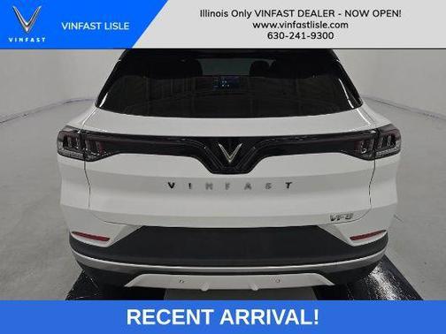 2023 VinFast VF 8 Plus