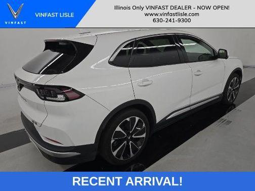 2023 VinFast VF 8 Plus