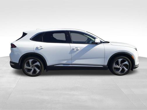 2023 VinFast VF 8 Eco