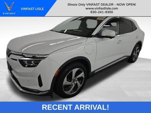 2023 VinFast VF 8 Eco