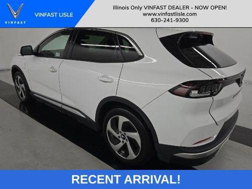 2023 VinFast VF 8 Eco