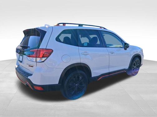 Crystal White Pearl 2019 Subaru Forester Sport