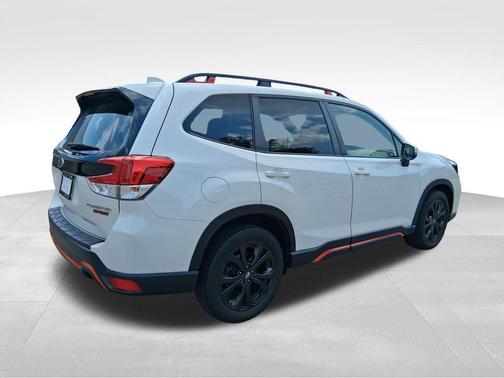 Crystal White Pearl 2019 Subaru Forester Sport