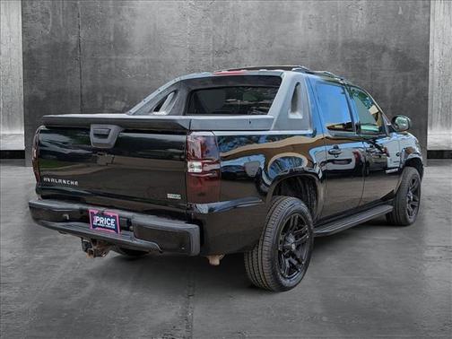 2011 Chevrolet Avalanche 1500 LS