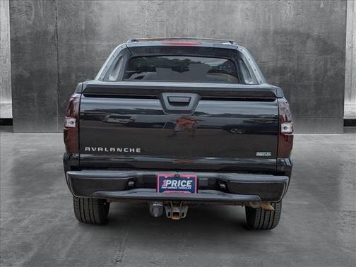 2011 Chevrolet Avalanche 1500 LS
