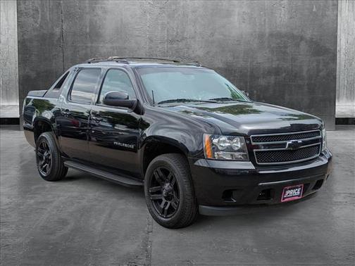 2011 Chevrolet Avalanche 1500 LS