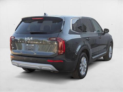 2022 Kia Telluride LX
