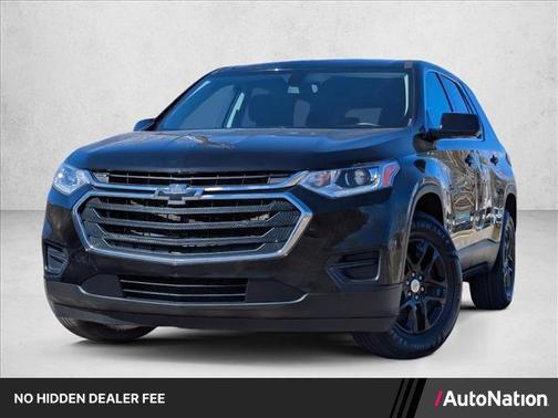 Mosaic Black Metallic 2020 Chevrolet Traverse LS