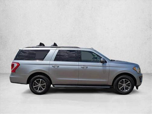 Iconic Silver Metallic 2021 Ford Expedition Max XLT