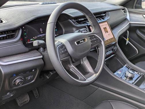 2025 Jeep Grand Cherokee 4xe Base