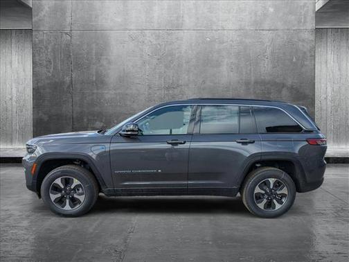 2025 Jeep Grand Cherokee 4xe Base