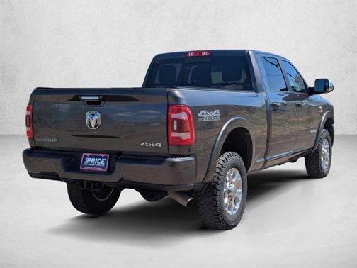 Granite Crystal Metallic Clearcoat 2022 RAM 2500 Laramie Crew Cab 4x4 6'4' Box