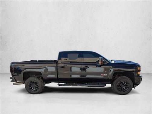Black 2018 Chevrolet Silverado 2500 LT
