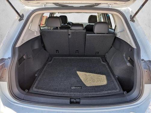 2020 Volkswagen Tiguan 2.0T SE 4MOTION