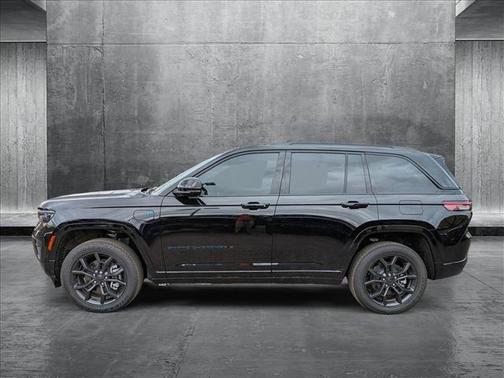 2025 Jeep Grand Cherokee 4xe Anniversary Edition