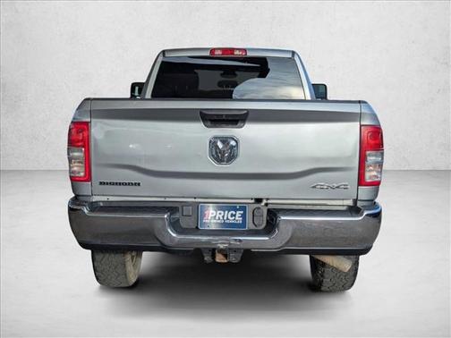 2023 RAM 2500 Big Horn Crew Cab 4x4 8' Box