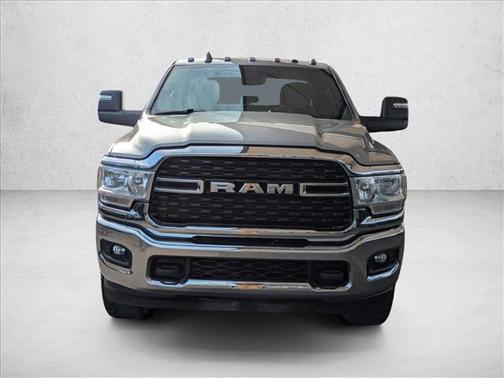2023 RAM 2500 Big Horn Crew Cab 4x4 8' Box