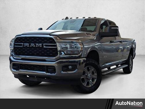 2023 RAM 2500 Big Horn Crew Cab 4x4 8' Box