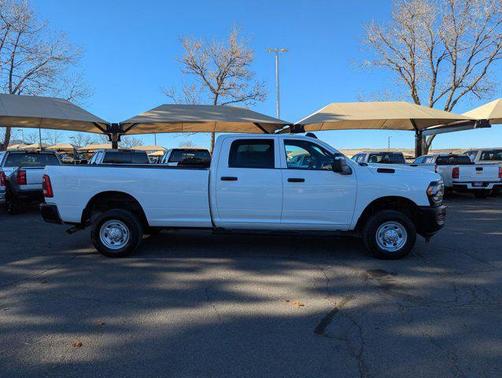 2023 RAM 2500 Tradesman Crew Cab 4x4 8' Box
