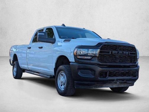 Bright White Clearcoat 2023 RAM 2500 Tradesman Crew Cab 4x4 8' Box