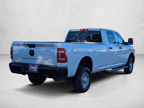 Bright White Clearcoat 2023 RAM 2500 Tradesman Crew Cab 4x4 8' Box