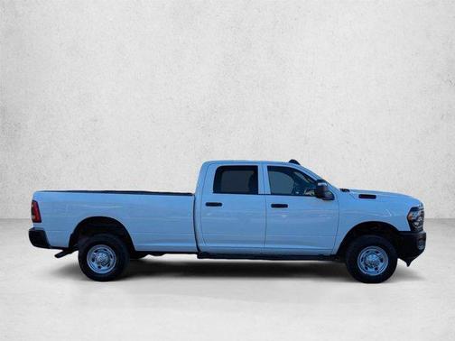 Bright White Clearcoat 2023 RAM 2500 Tradesman Crew Cab 4x4 8' Box