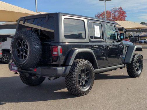 2025 Jeep Wrangler 4xe Willys