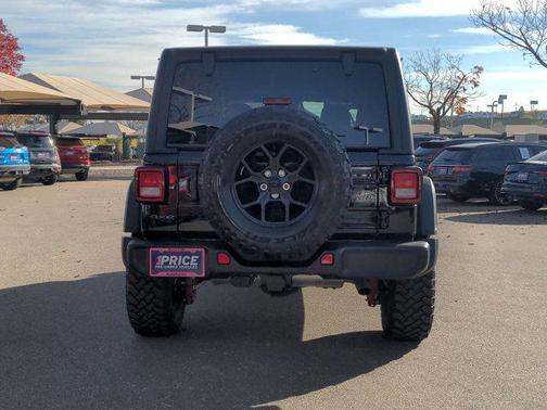 2025 Jeep Wrangler 4xe Willys