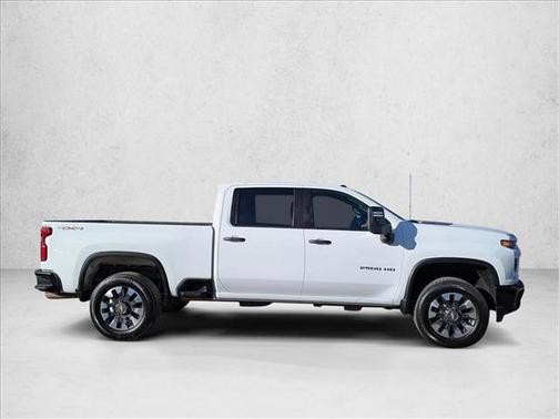2021 Chevrolet Silverado 2500 Custom