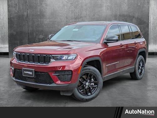 2025 Jeep Grand Cherokee Laredo