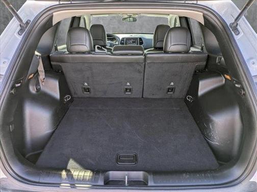 2019 Jeep Cherokee Altitude