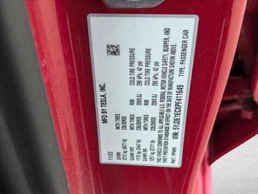 2023 Tesla Model 3 Performance