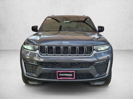 Baltic Gray Metallic Clearcoat 2026 Jeep Grand Cherokee Limited