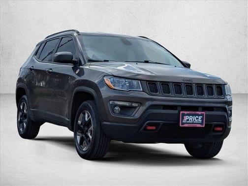 Granite Crystal Metallic Clearcoat 2018 Jeep Compass Trailhawk