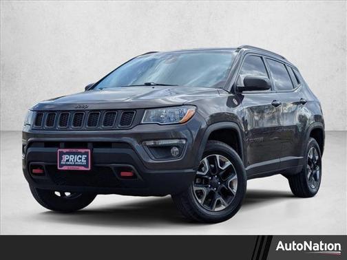 Granite Crystal Metallic Clearcoat 2018 Jeep Compass Trailhawk