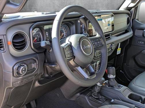 2025 Jeep Gladiator Mojave X