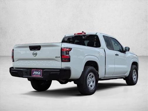 Glacier White 2022 Nissan Frontier S