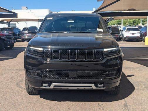 2025 Jeep Wagoneer Series II Overland