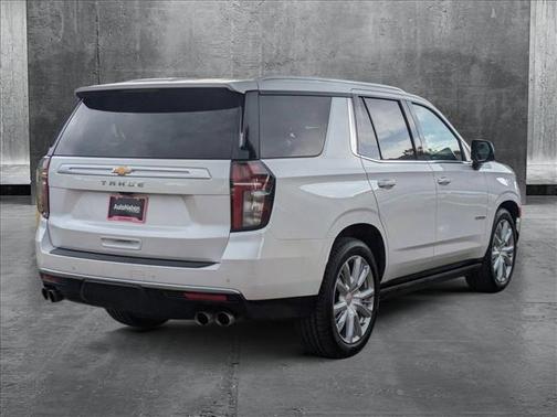 2022 Chevrolet Tahoe 4WD High Country