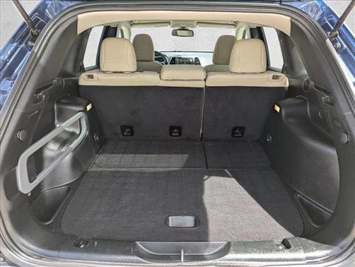 Patriot Blue Pearlcoat 2018 Jeep Cherokee Latitude