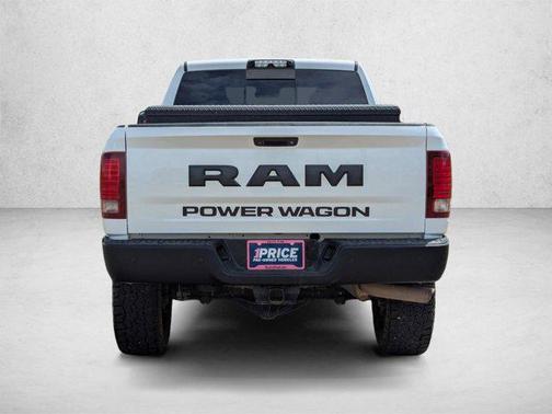 Bright White Clearcoat 2017 RAM 2500 Power Wagon