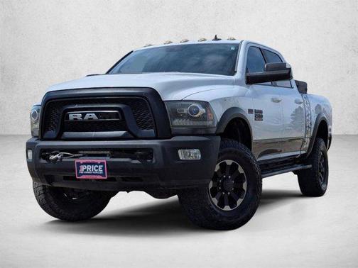 Bright White Clearcoat 2017 RAM 2500 Power Wagon