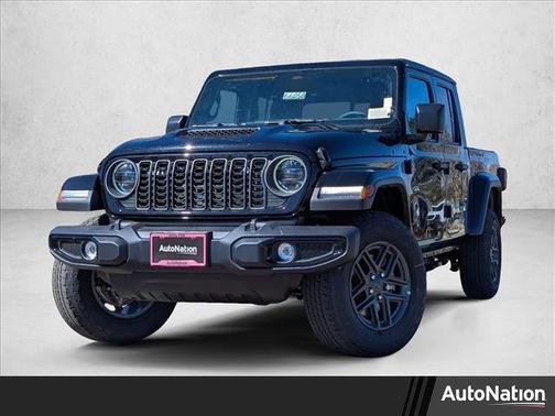 Black Clearcoat 2026 Jeep Gladiator Sport S