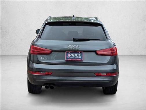 Manhattan Gray Metallic 2018 Audi Q3 2.0T Premium