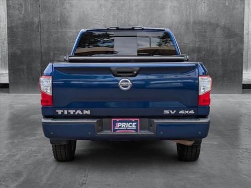 2021 Nissan Titan SV