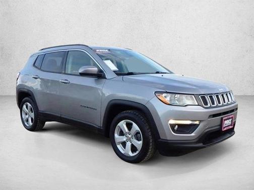 Billet Silver Metallic Clearcoat 2018 Jeep Compass Latitude