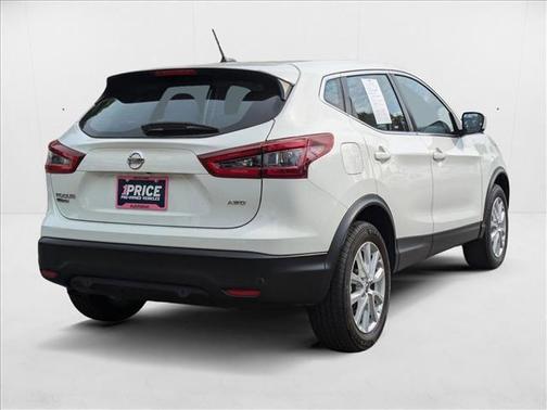 2022 Nissan Rogue Sport S
