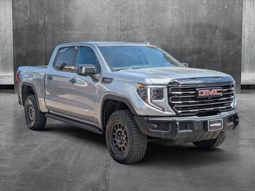 2024 GMC Sierra 1500 AT4X